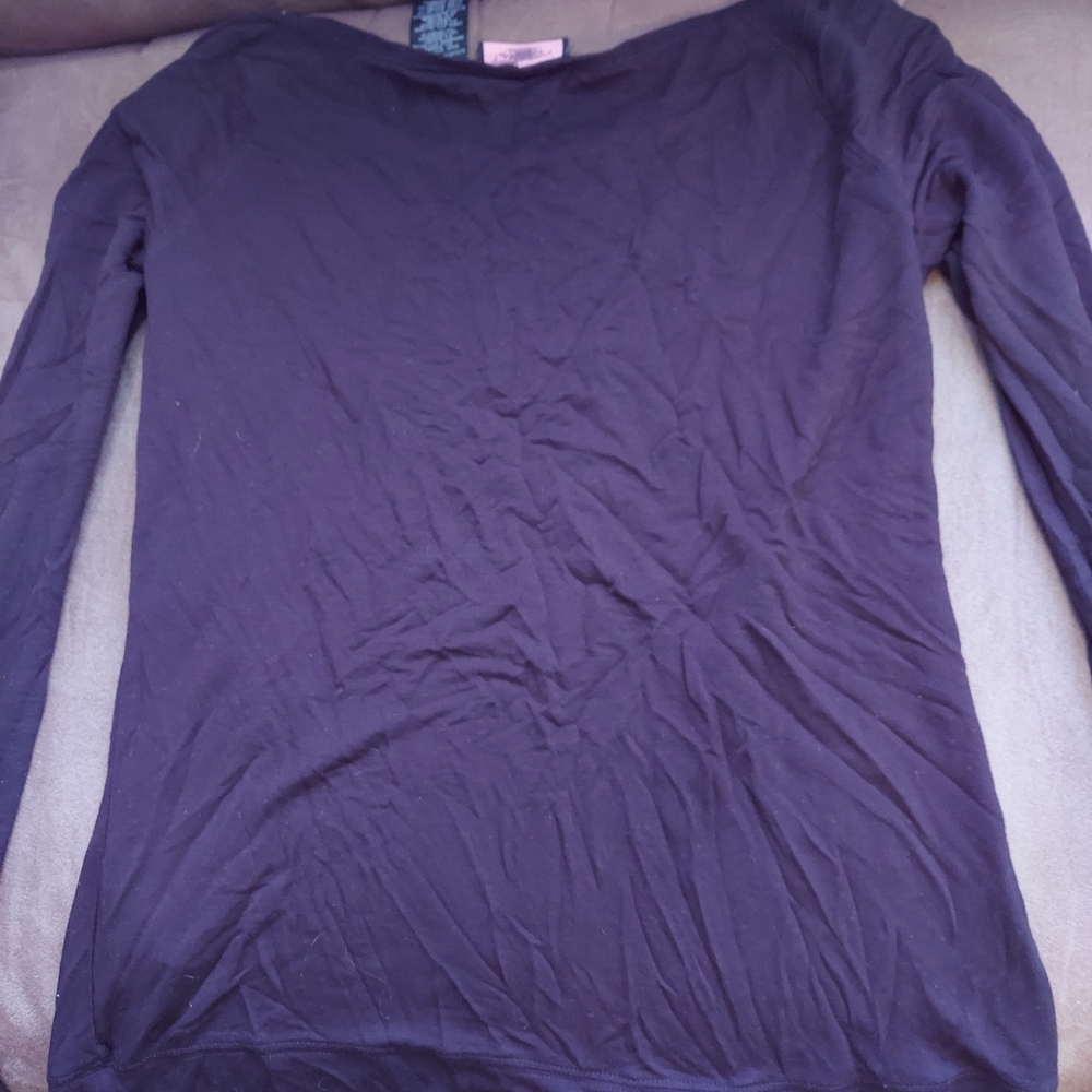 Shirt - Picture 3 of 5